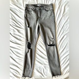 GOOD WAIST RIPPED SKINNY JEANS
Orig $149
Gently worn in great condition